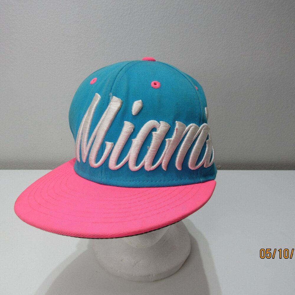 Miami pink blue Cap snapback KBETHOS retro look Big logo